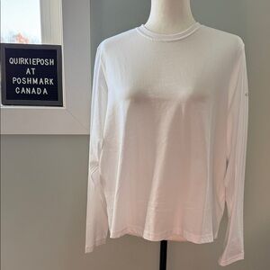 Columbia Women's Classic Chrisp White Long Sleeve Tee Size L
